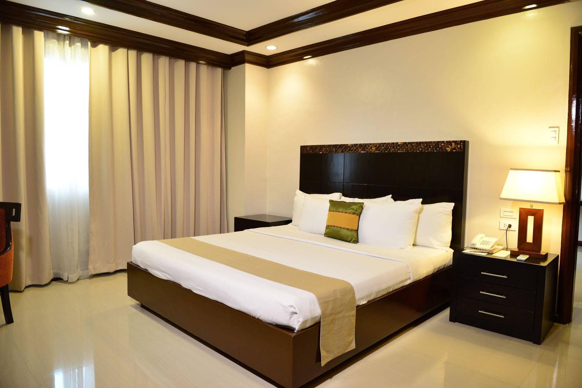 The Apo View Hotel Davao City Extérieur photo